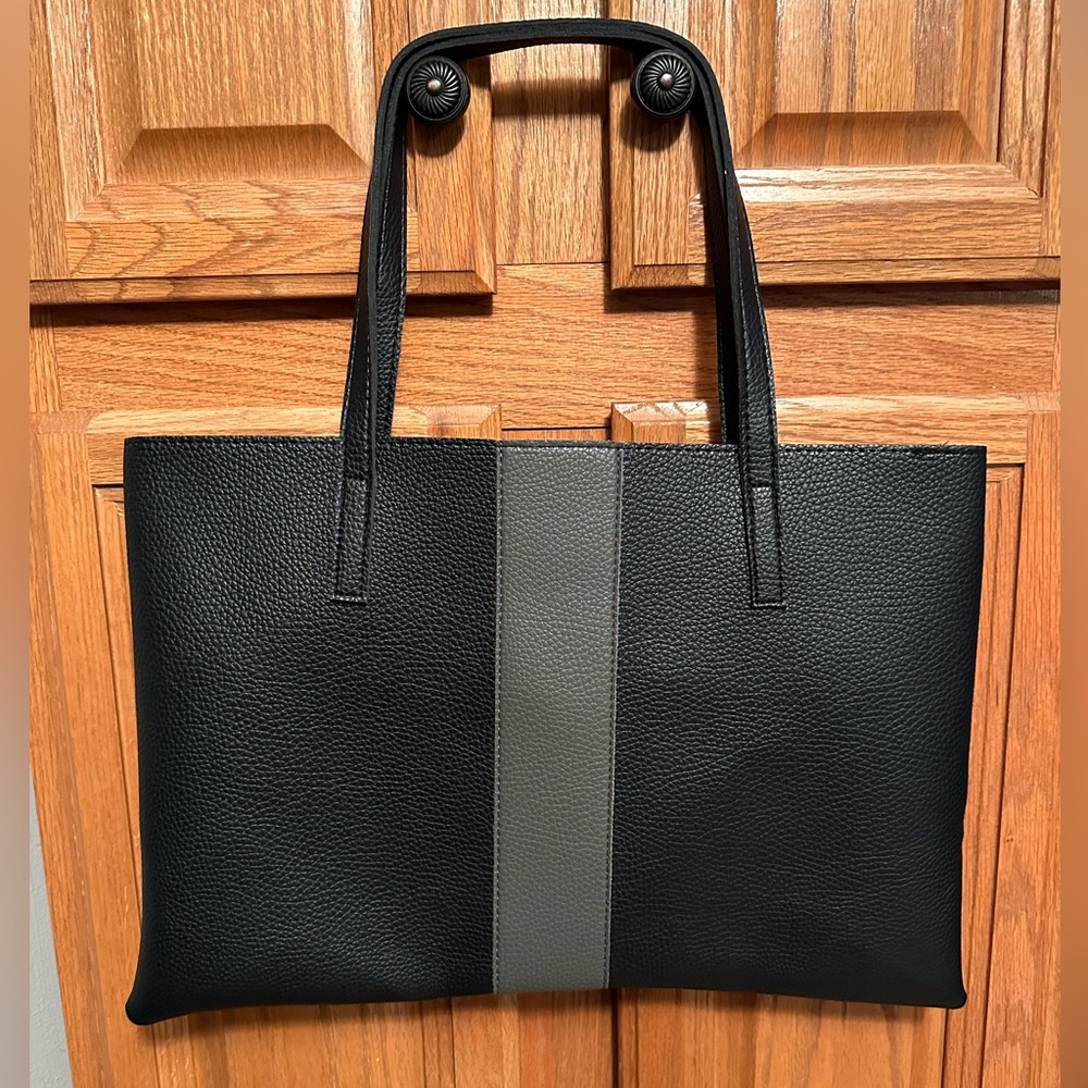 Vince Camuto Pebbled Vegan Leather Black/Gray Large Tote Handbag EUC